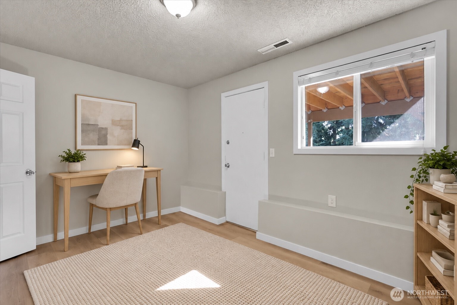 7607 S L Street Property Photo 24