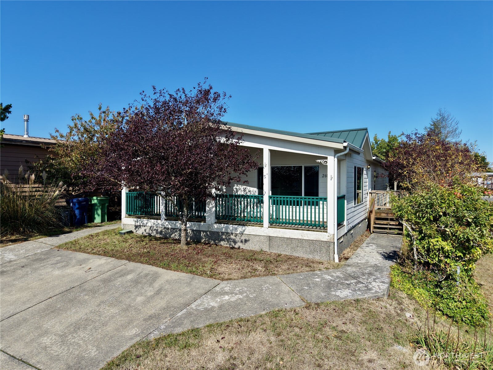 2602 View Place Property Photo 1