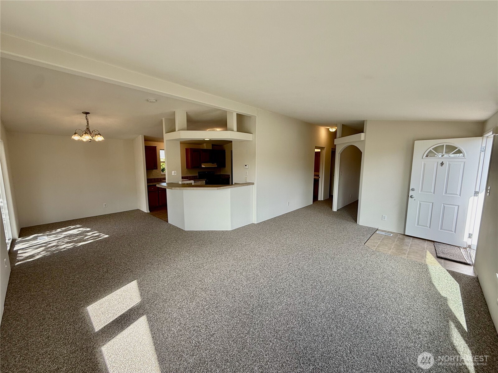 2602 View Place Property Photo 6