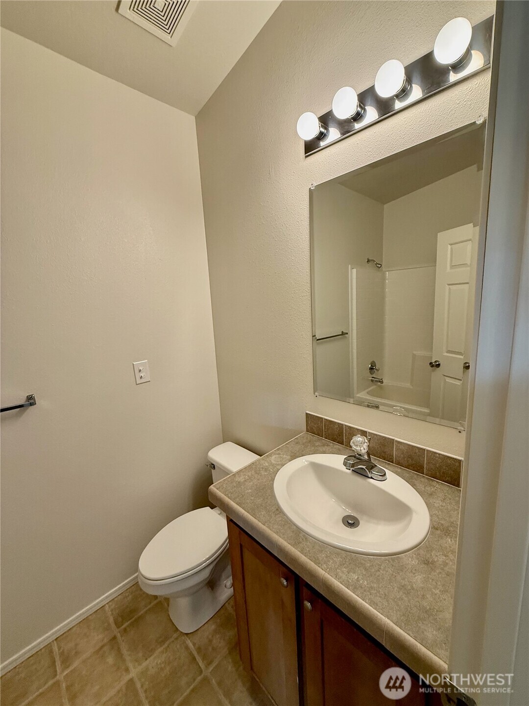 2602 View Place Property Photo 15