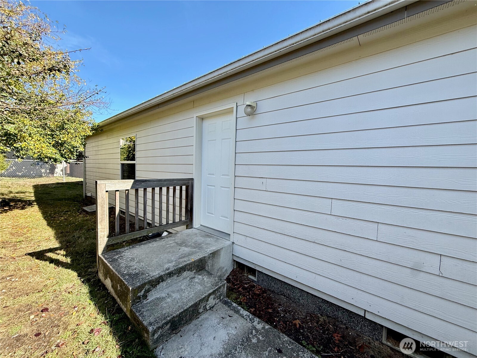2602 View Place Property Photo 23