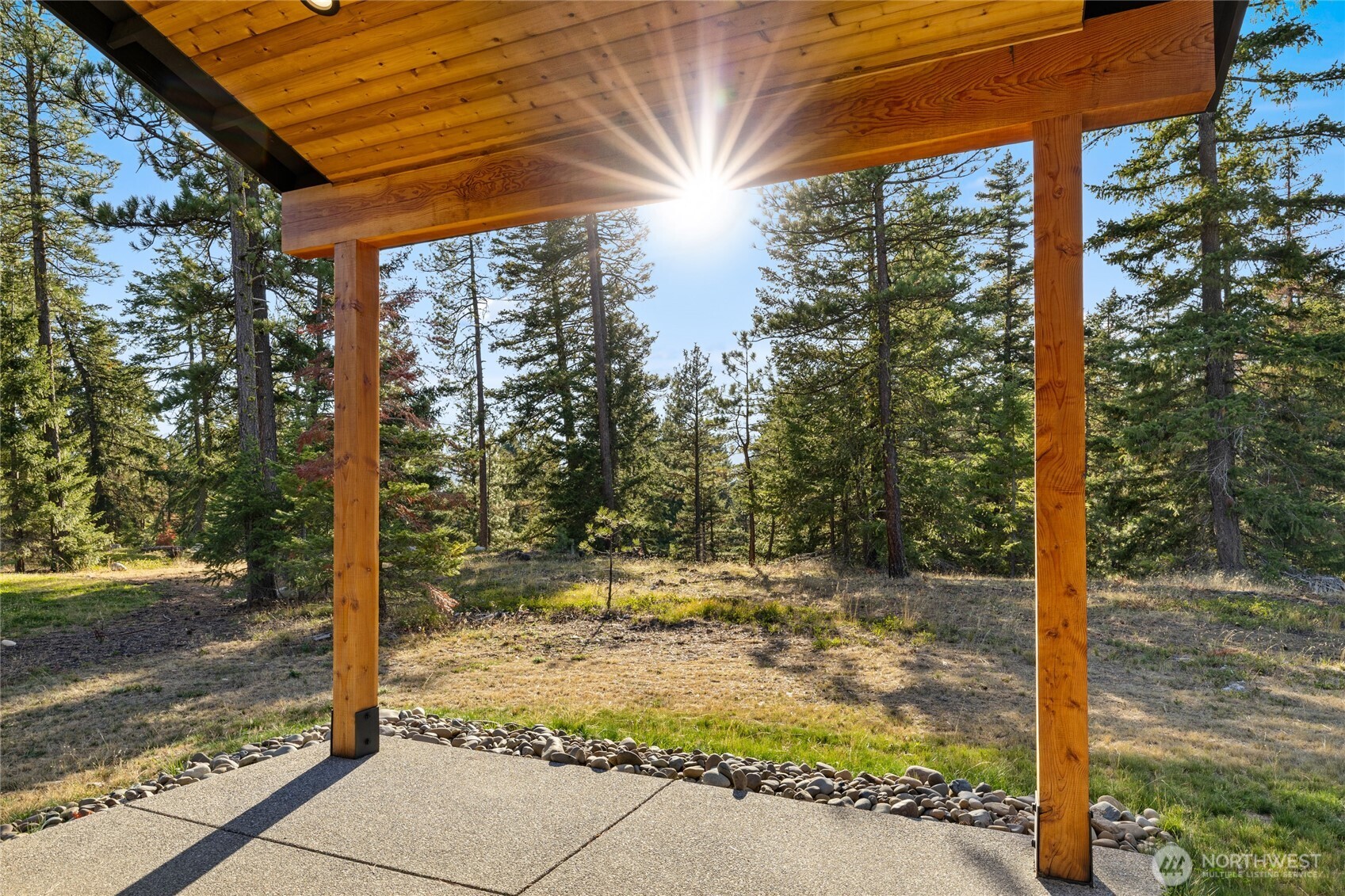 1680 Wanawish Loop Property Photo 16