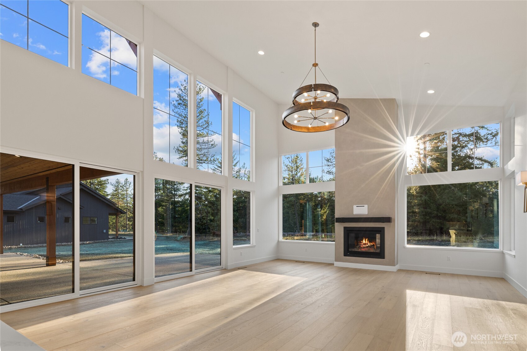 1700 Wanawish Loop Property Photo 9