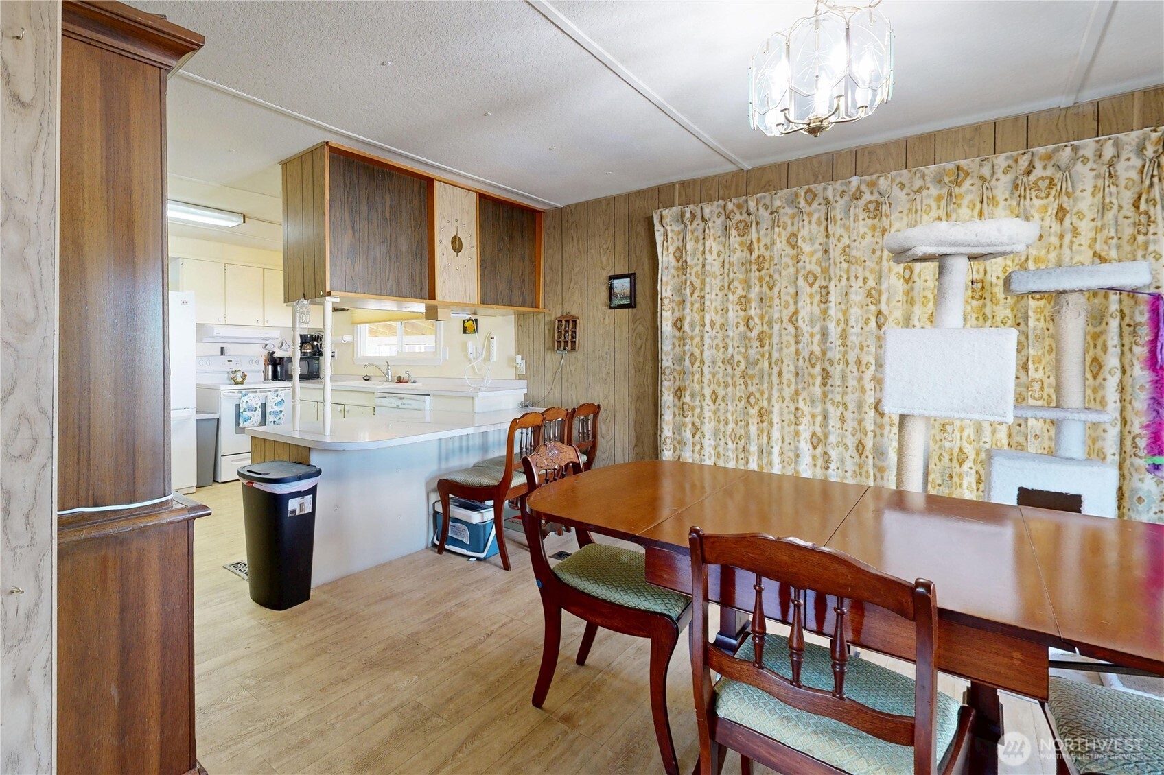 1341 Brooklyn Drive Property Photo 8