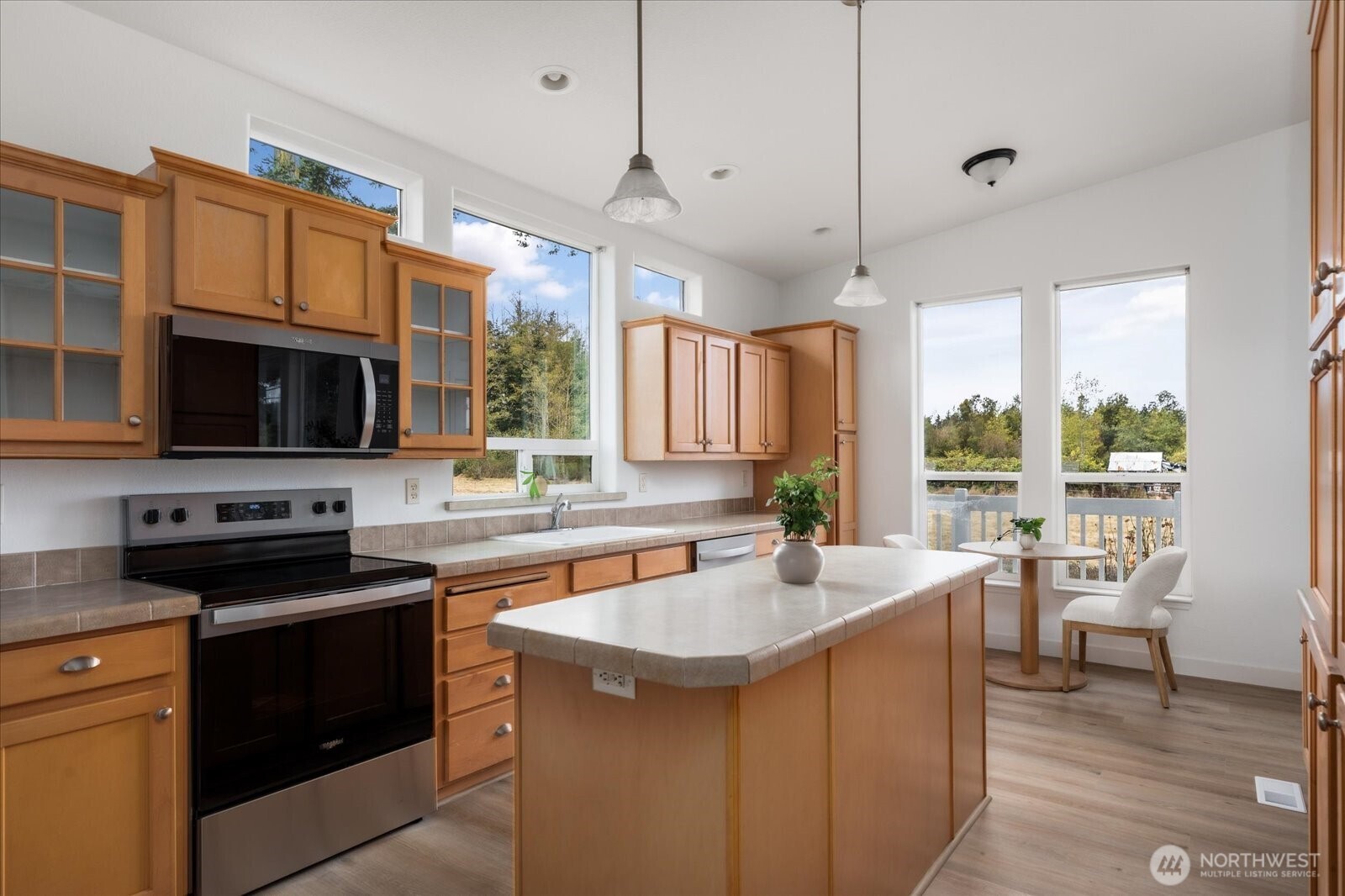 162 W Frostad Road Property Photo 13