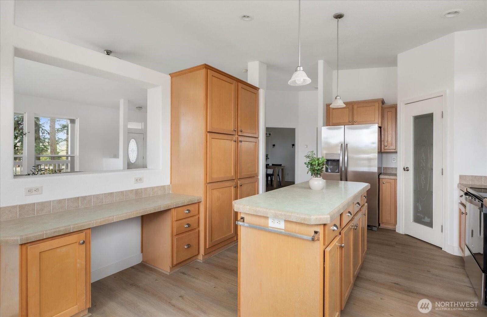 162 W Frostad Road Property Photo 14