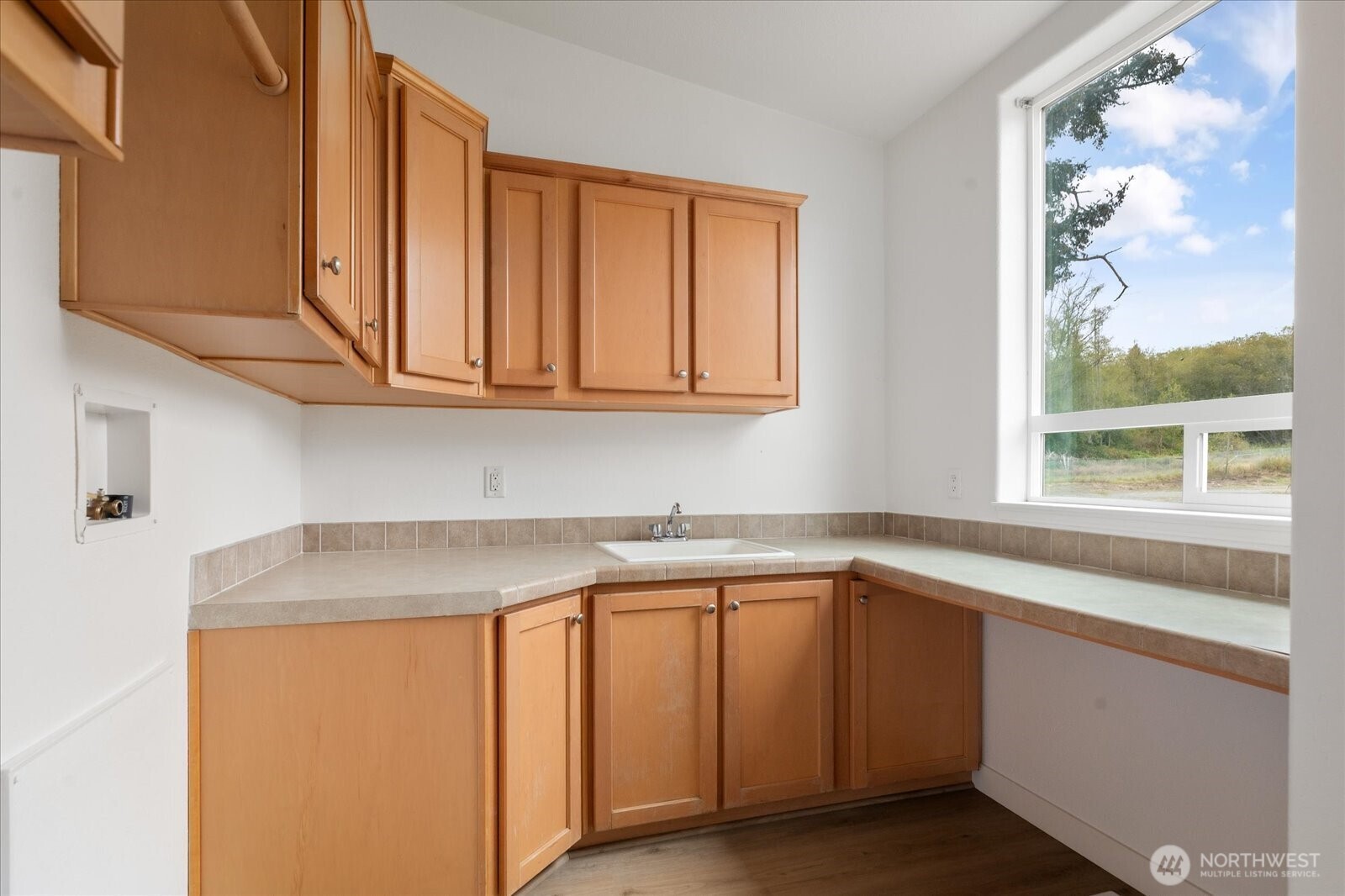 162 W Frostad Road Property Photo 22