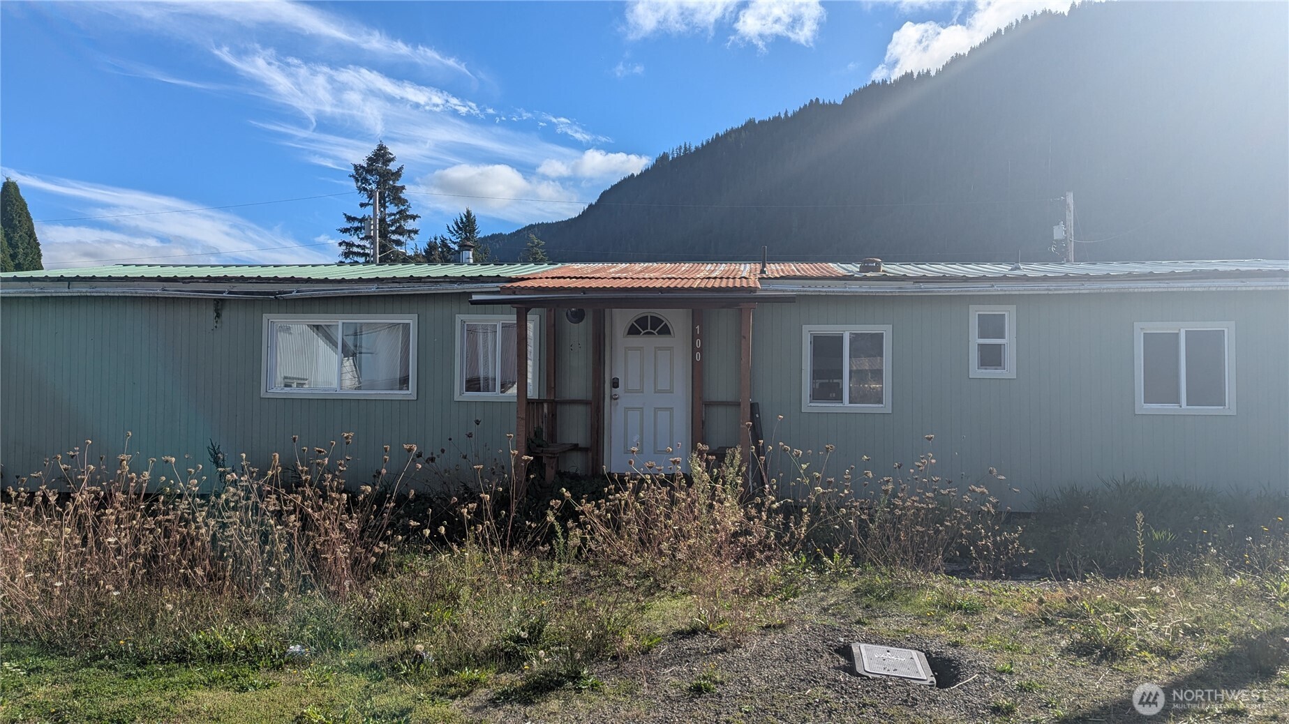 100 Tully Property Photo 1