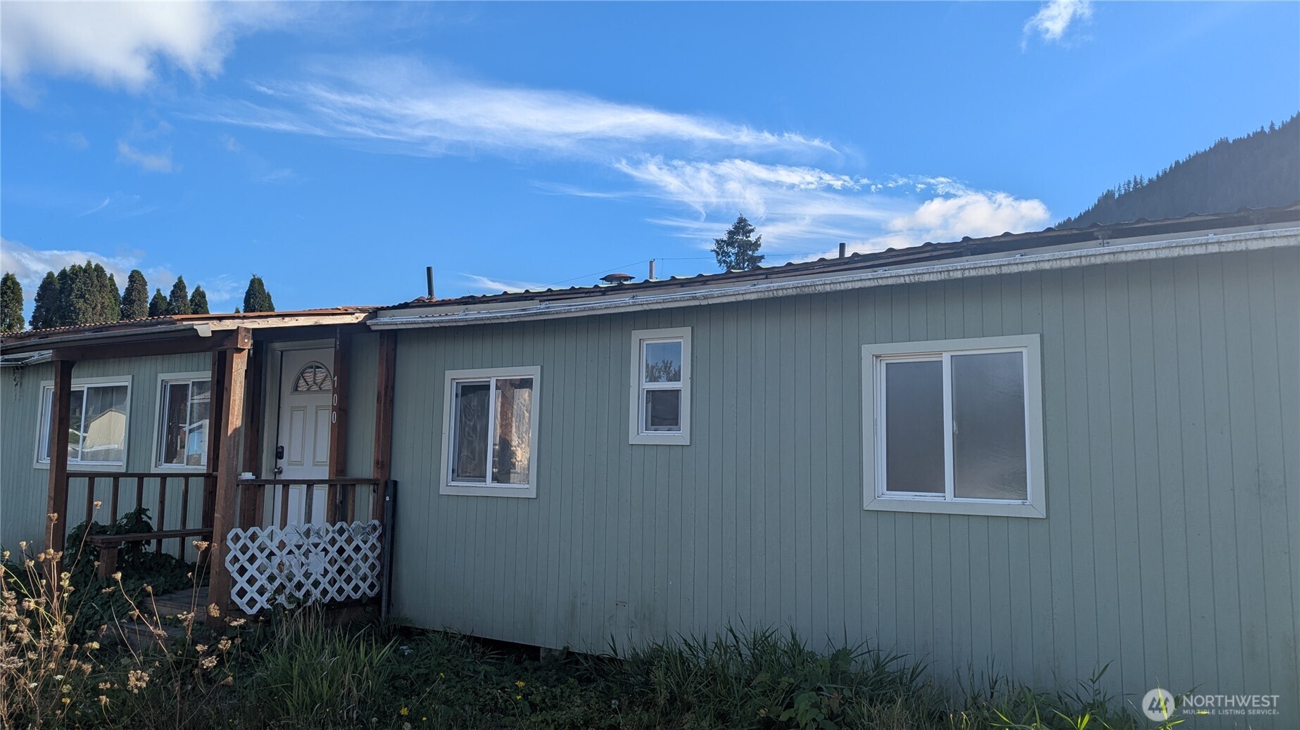 100 Tully Property Photo 4