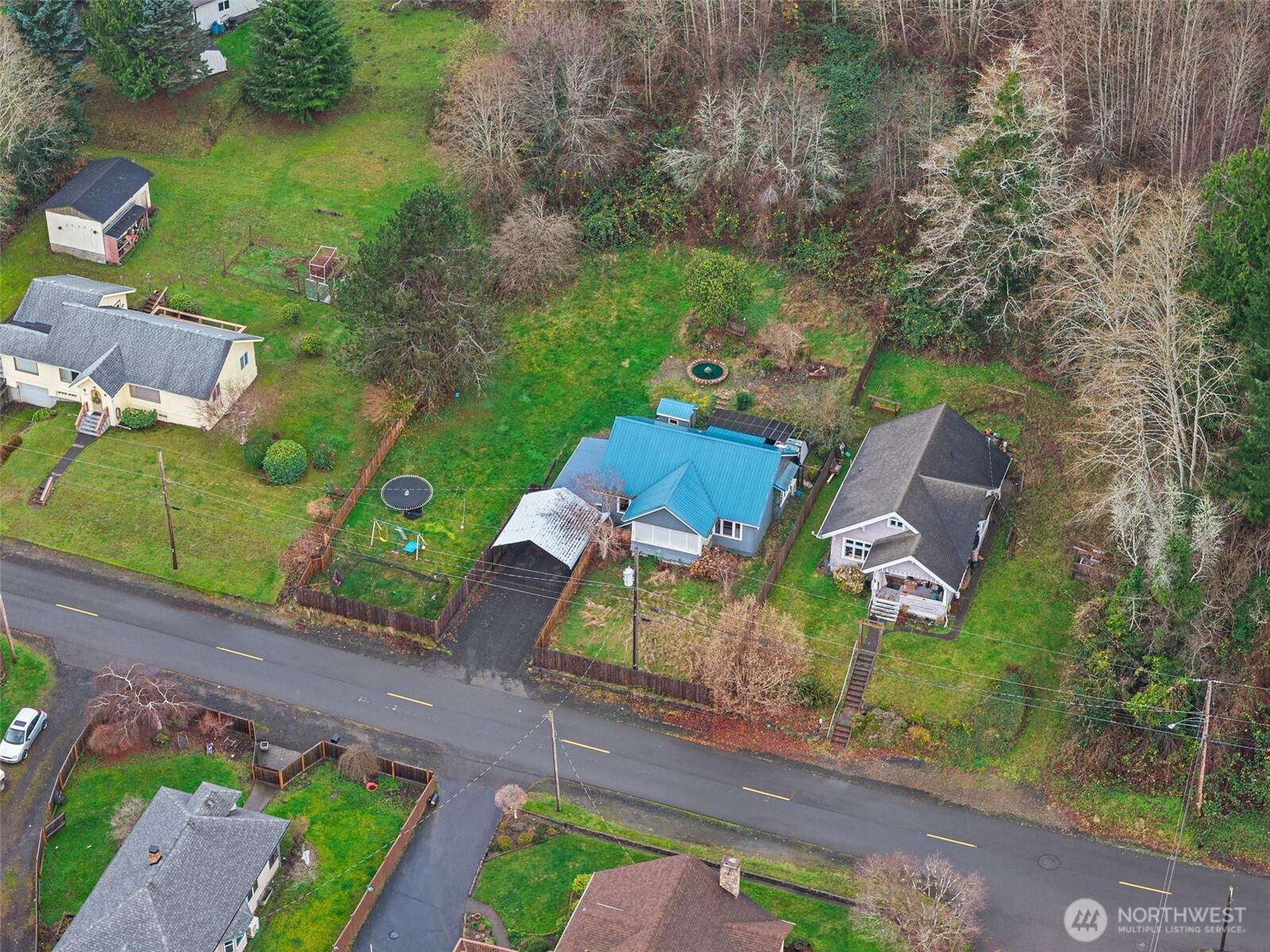 610 Barnhart Street Property Photo 2