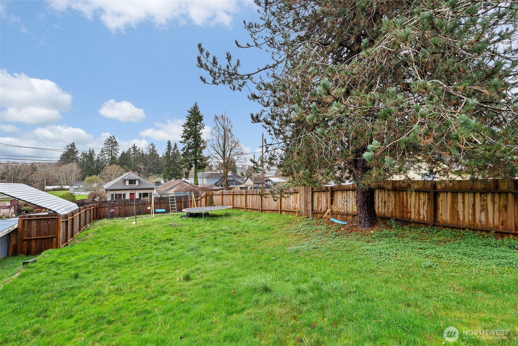 610 Barnhart Street Property Photo 4