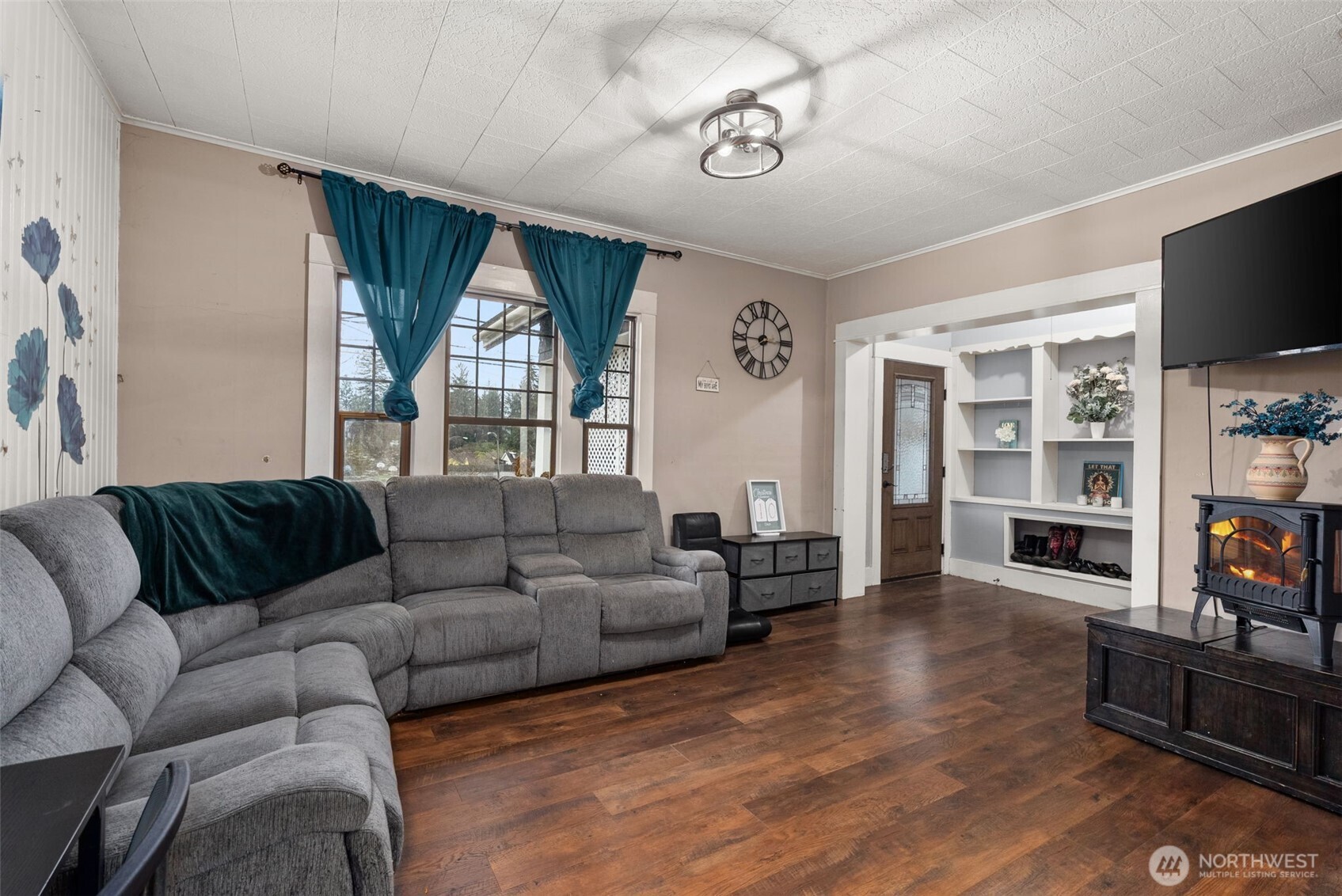 610 Barnhart Street Property Photo 10
