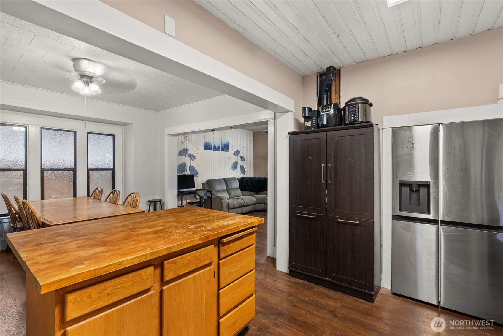 610 Barnhart Street Property Photo 14