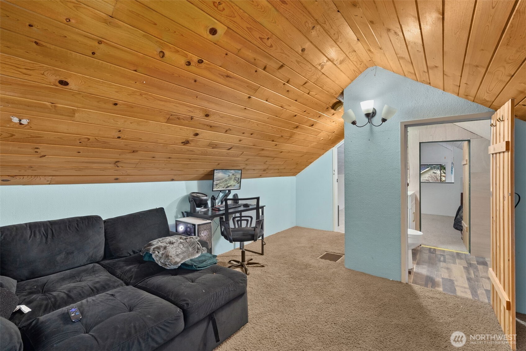 610 Barnhart Street Property Photo 24