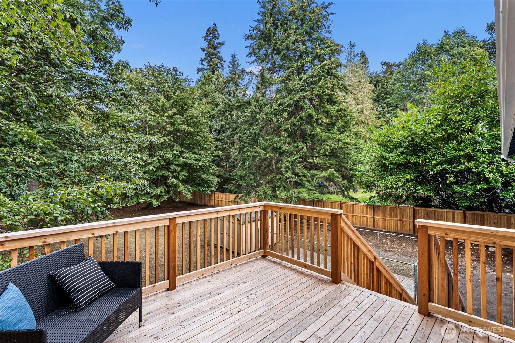 12532 Ne Howard Place Property Photo 4