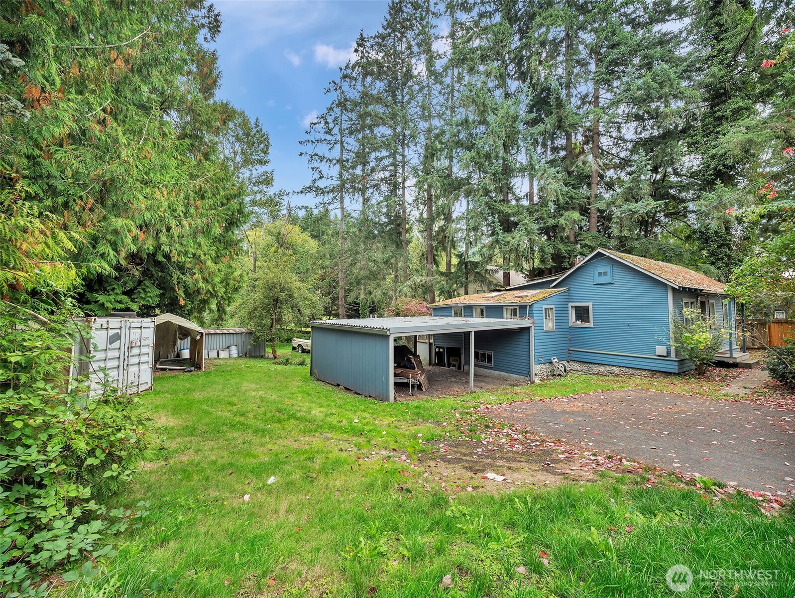 19534 61st Avenue Property Photo 15