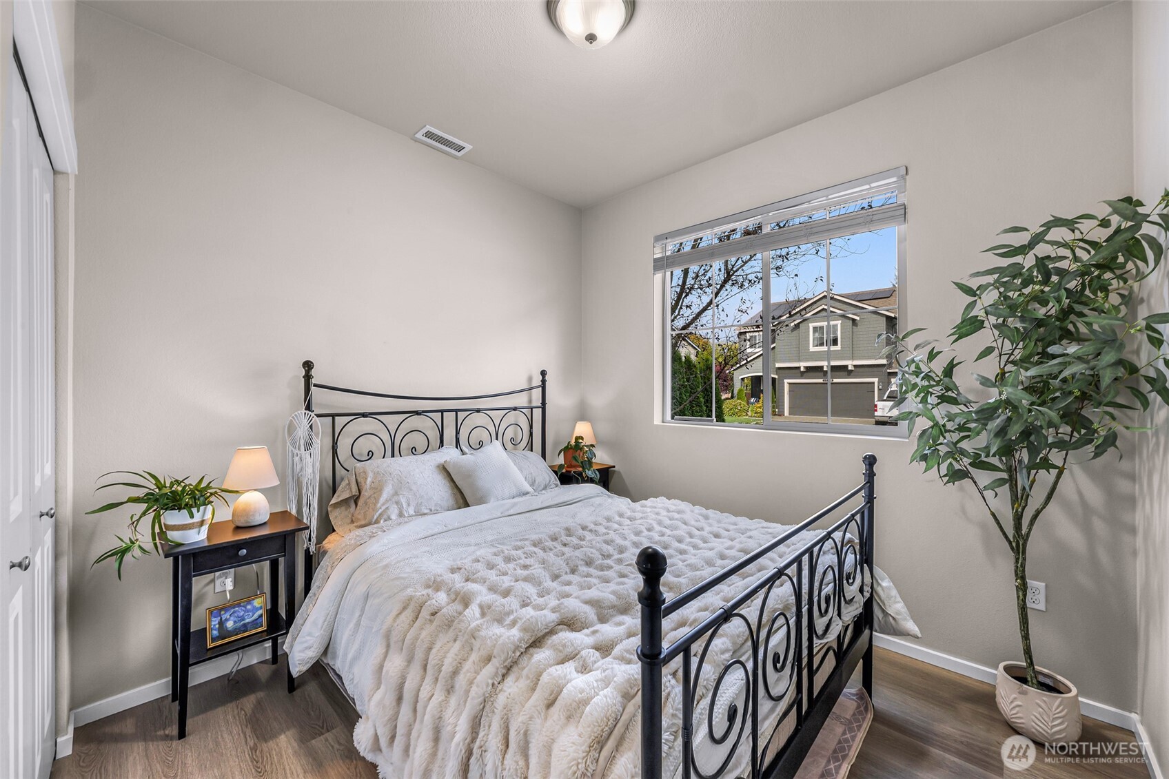 17802 Mill Valley Road Property Photo 9
