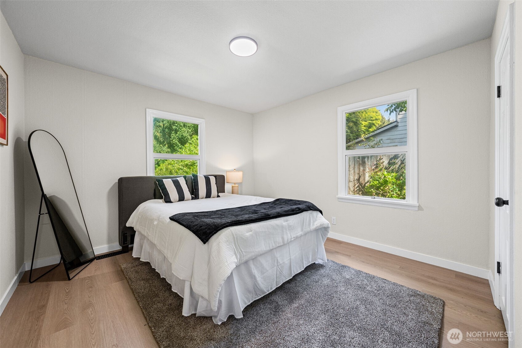 916 Bowker Street Property Photo 18