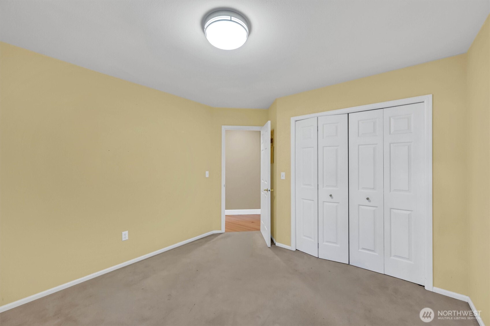 8402 90th Street Ct Property Photo 28