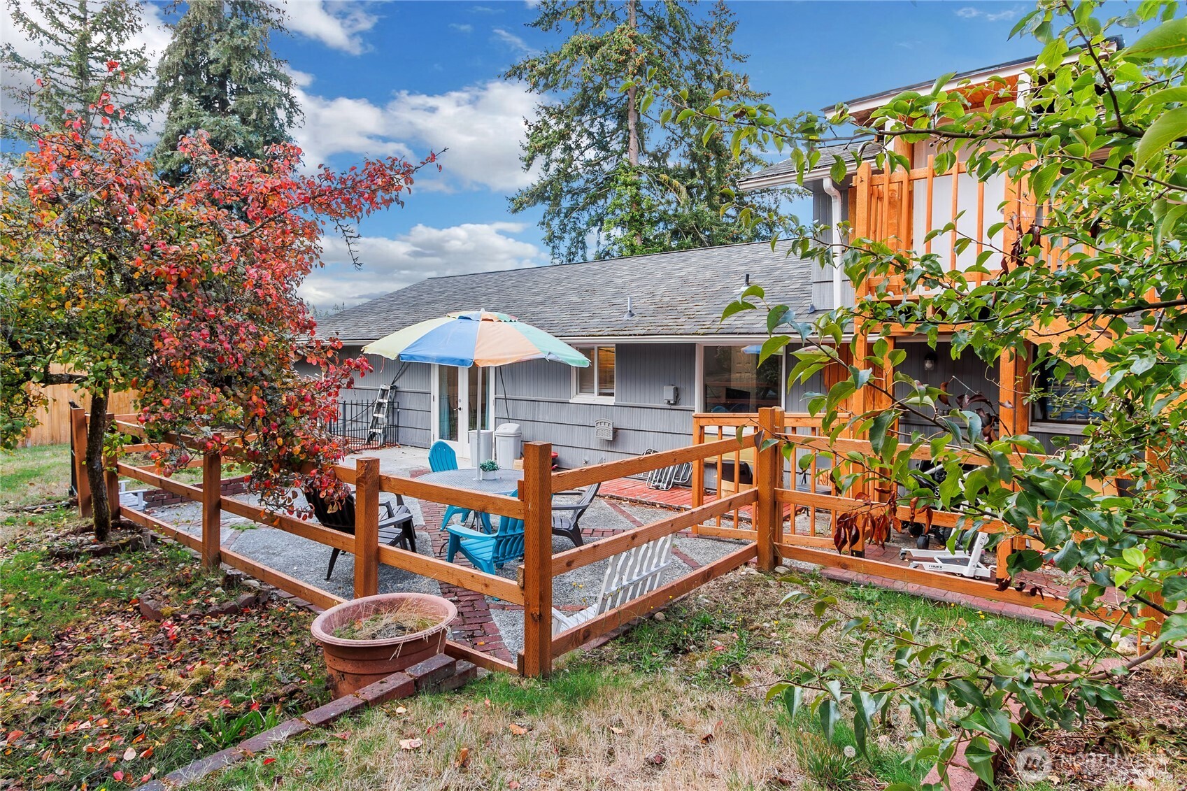 2590294 Property Photo 4