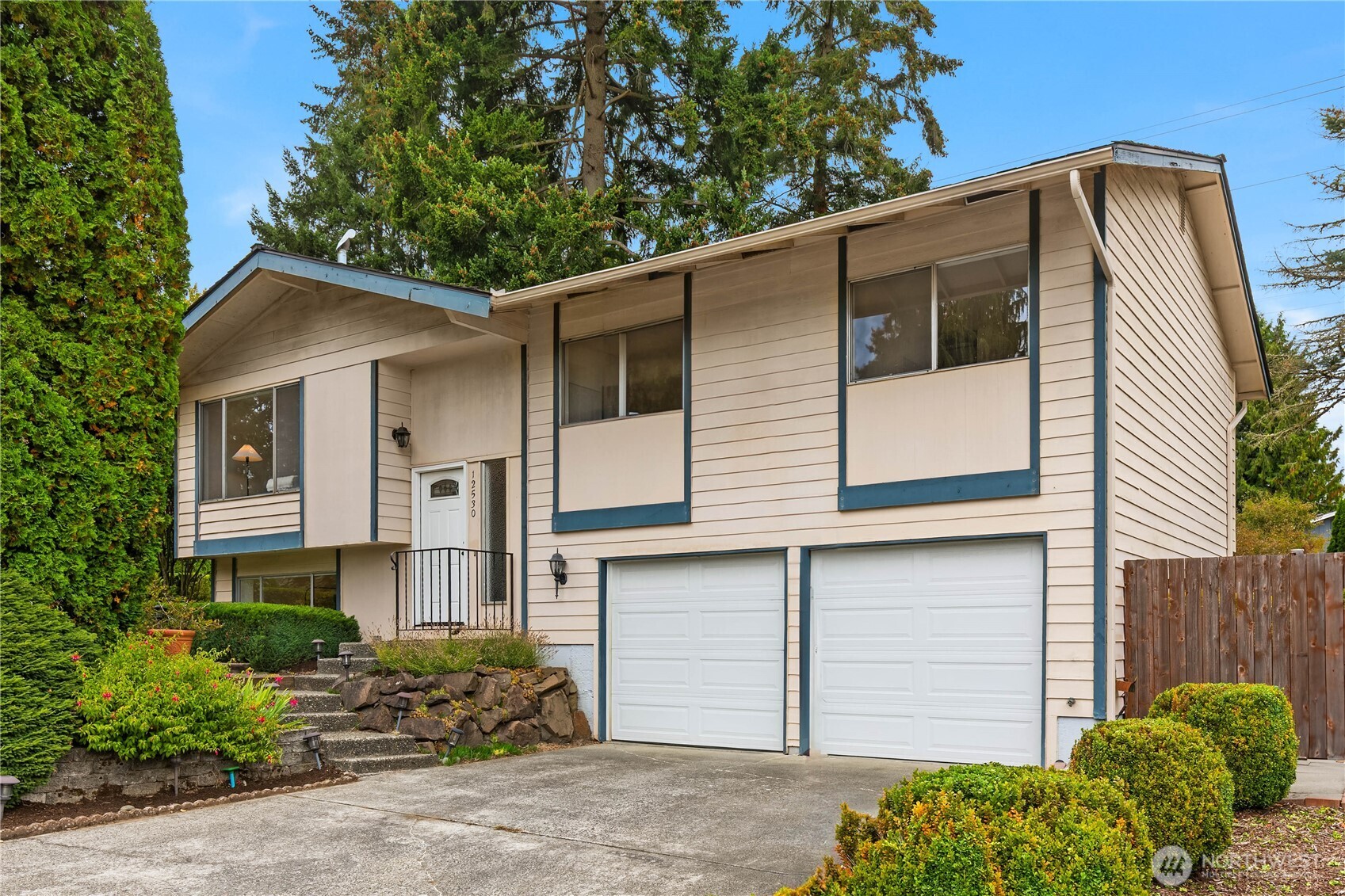 12530 Ne 148th Street Property Photo 1