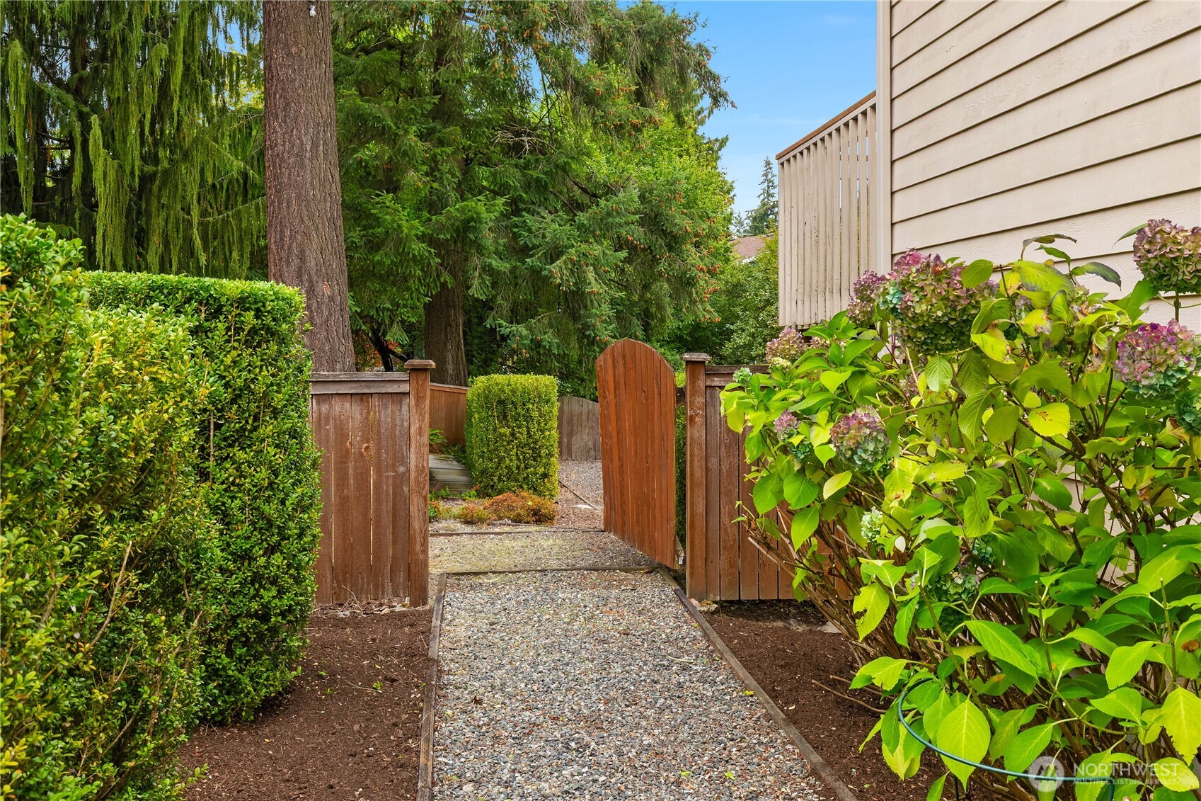 12530 Ne 148th Street Property Photo 3