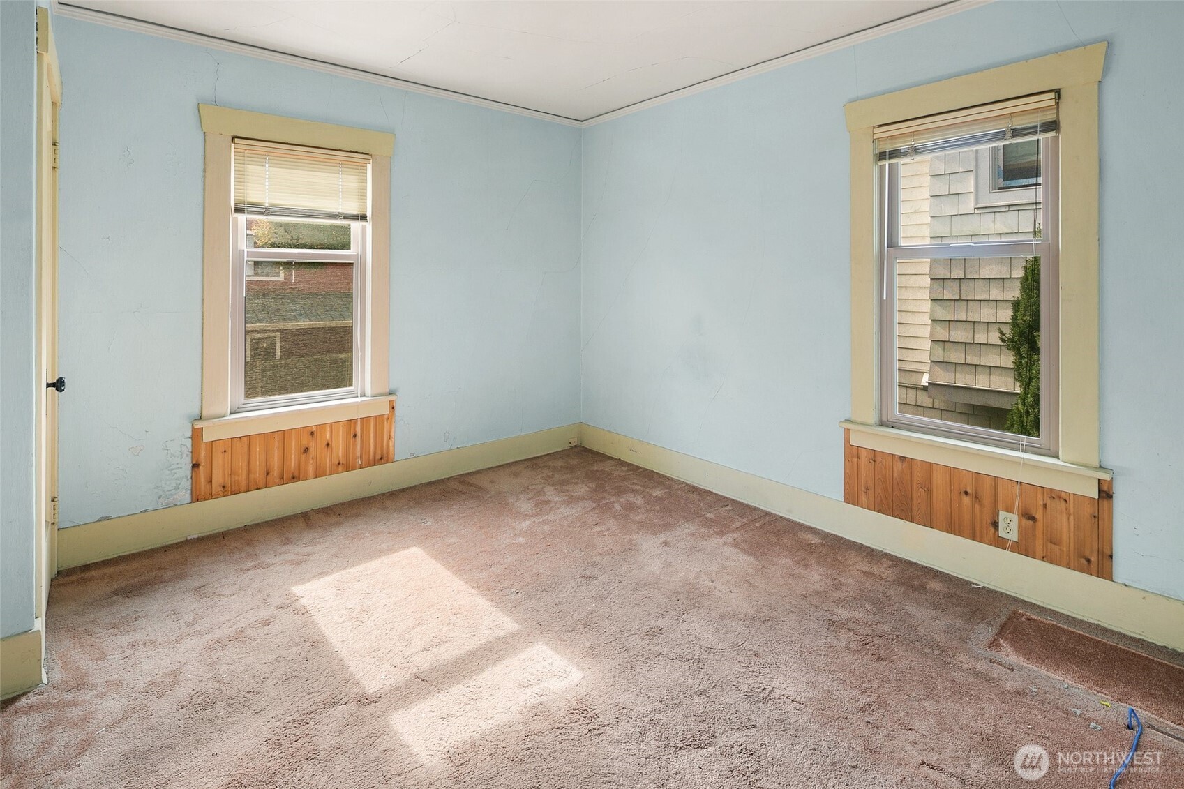 2405 N 40th Street Property Photo 15