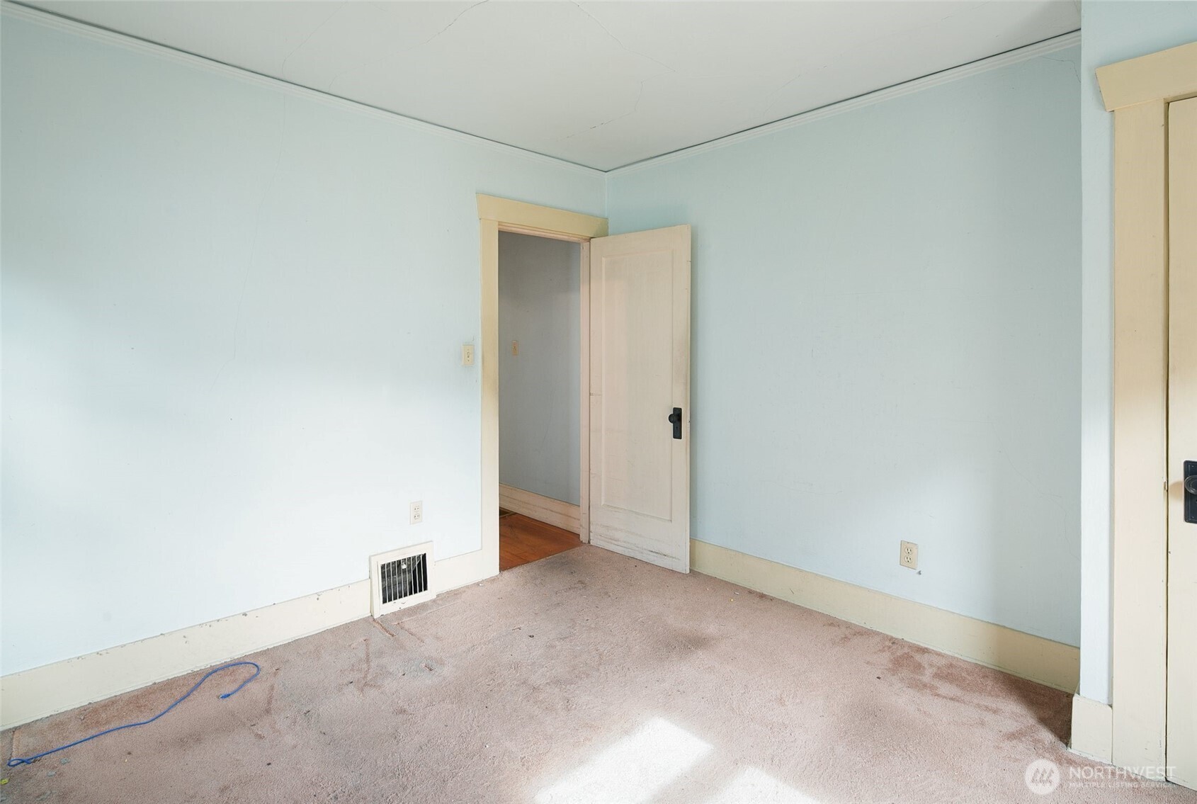 2405 N 40th Street Property Photo 17