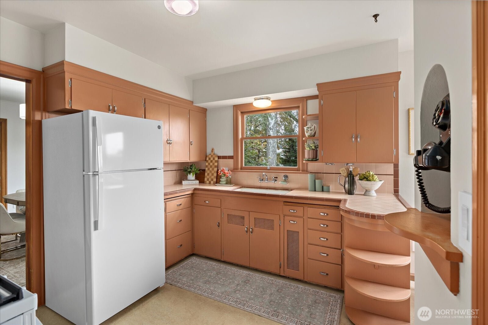 708 Hoyt Avenue Property Photo 12