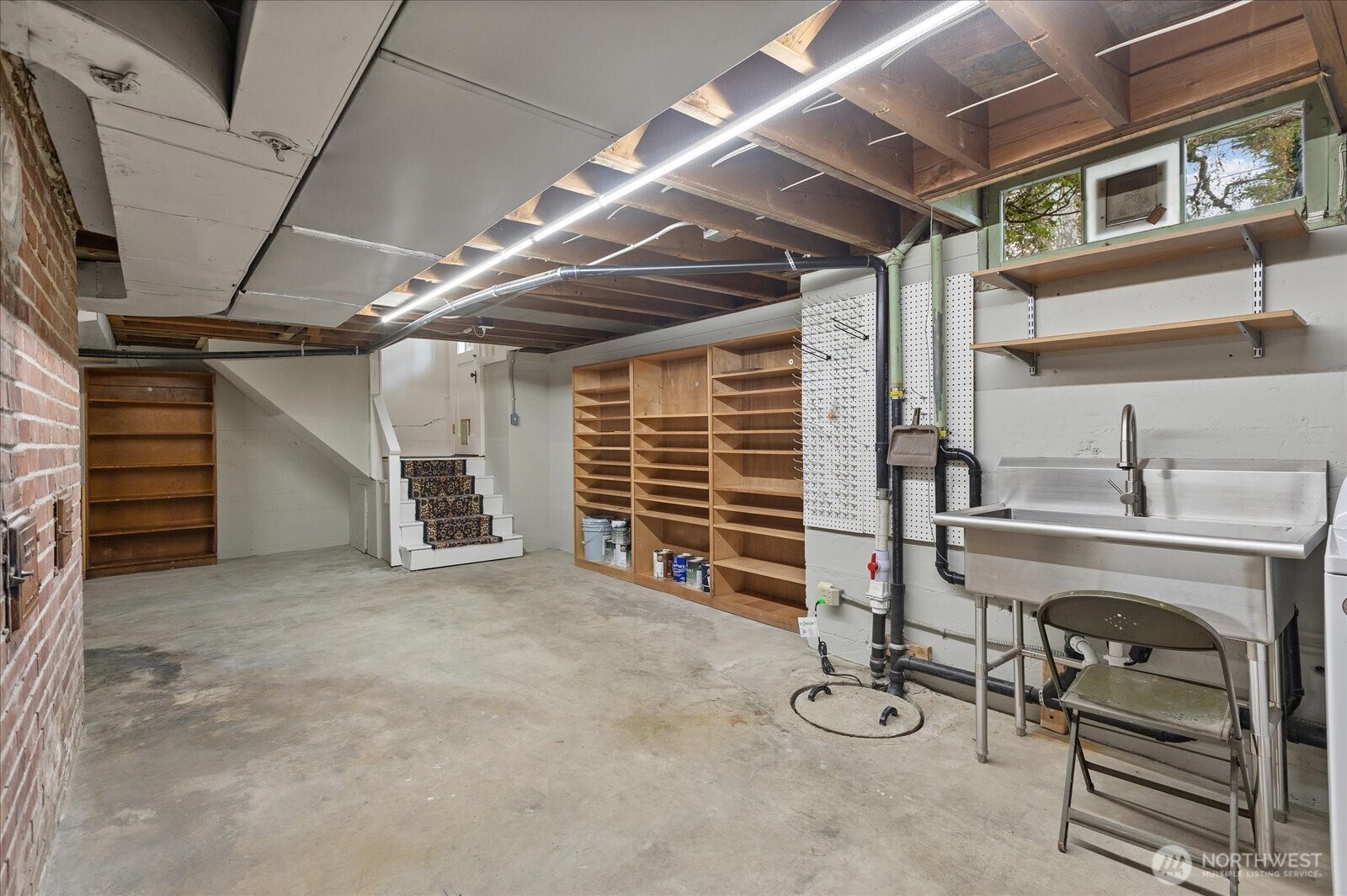 708 Hoyt Avenue Property Photo 23