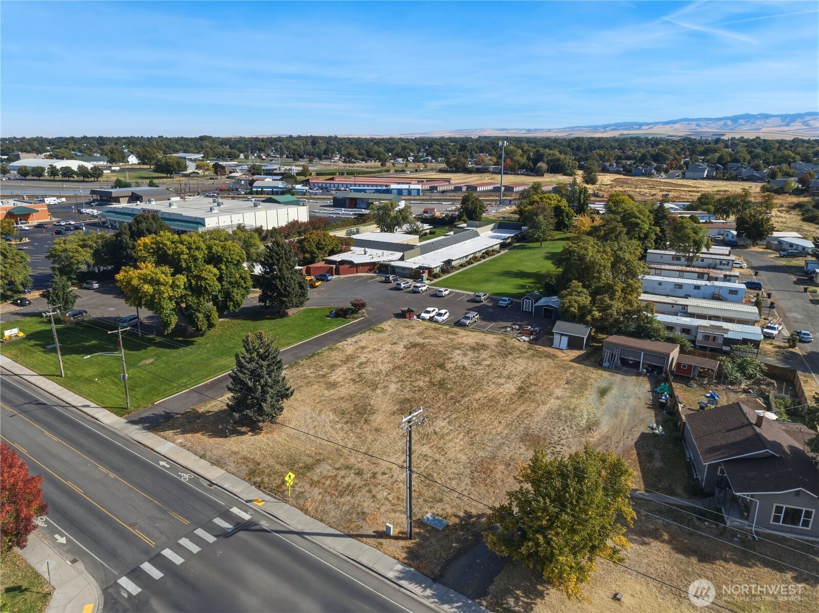 1795 Plaza Way Property Photo 13