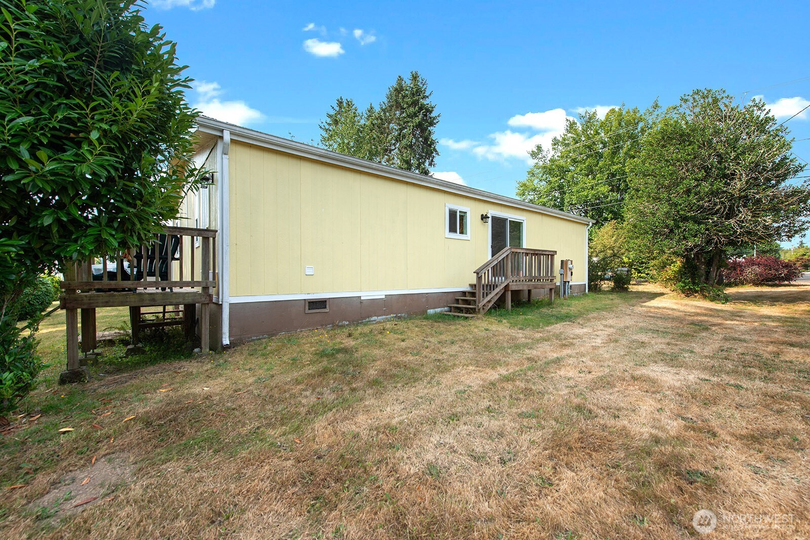 17420 97th Place Property Photo 14