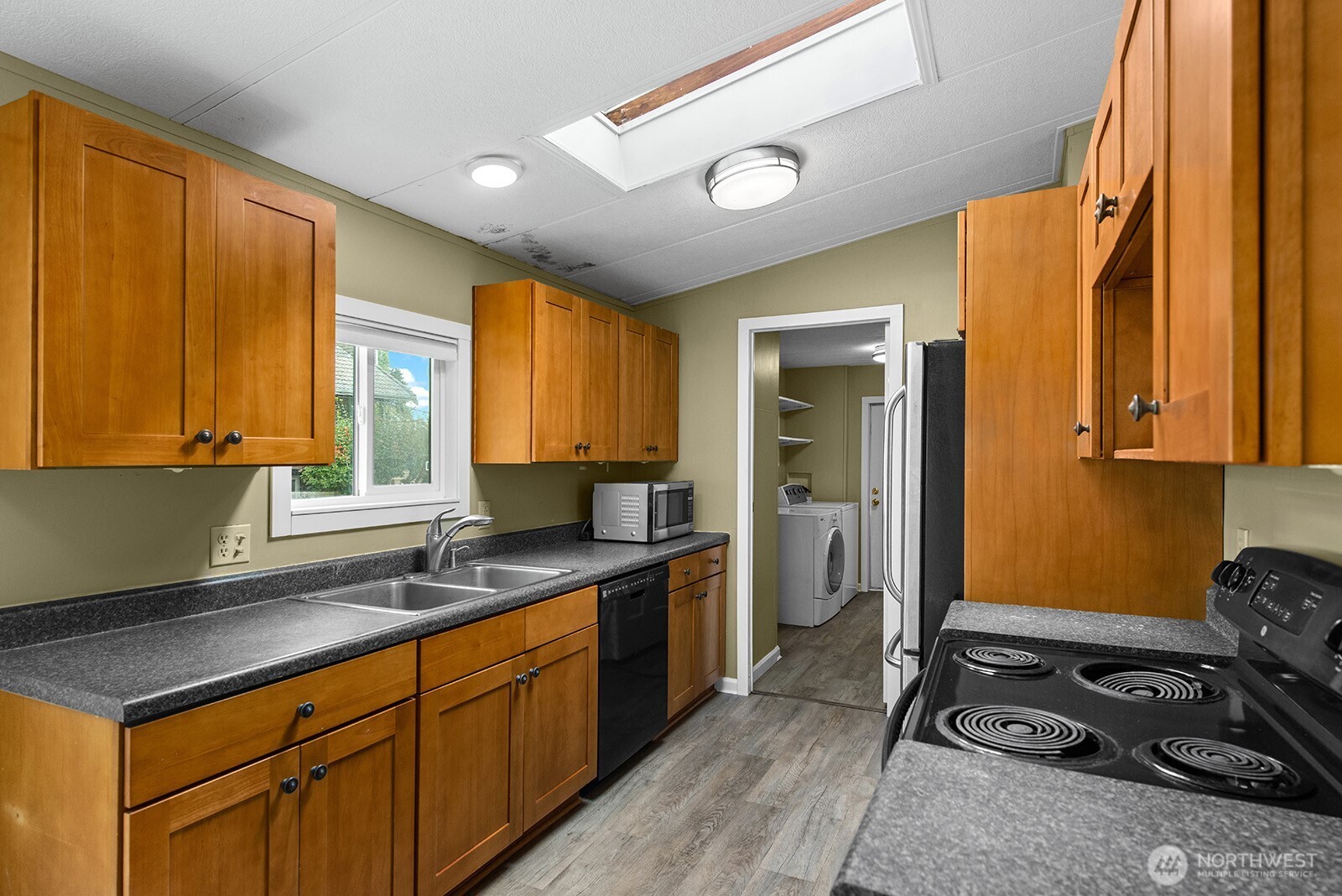 17420 97th Place Property Photo 16