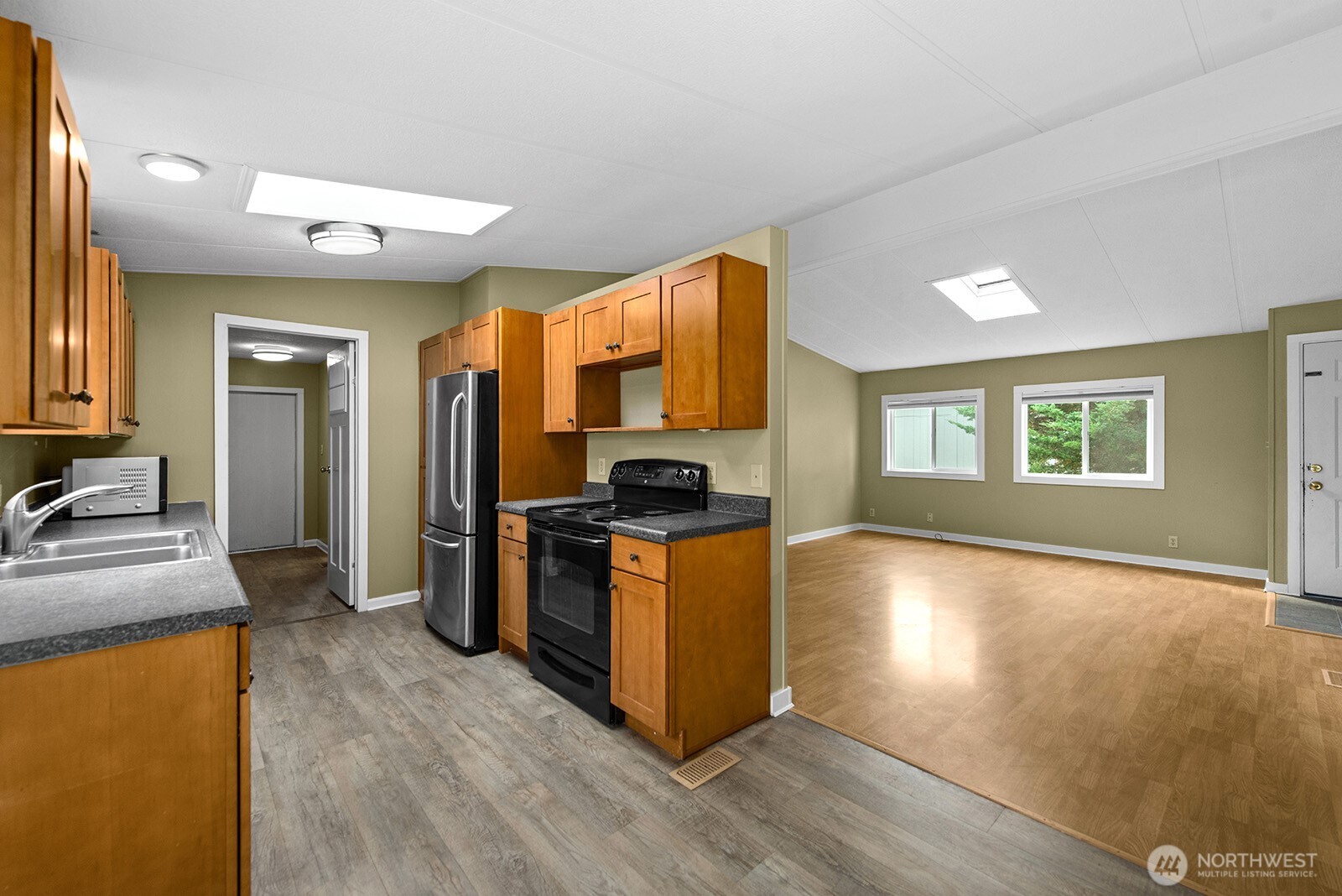 17420 97th Place Property Photo 17