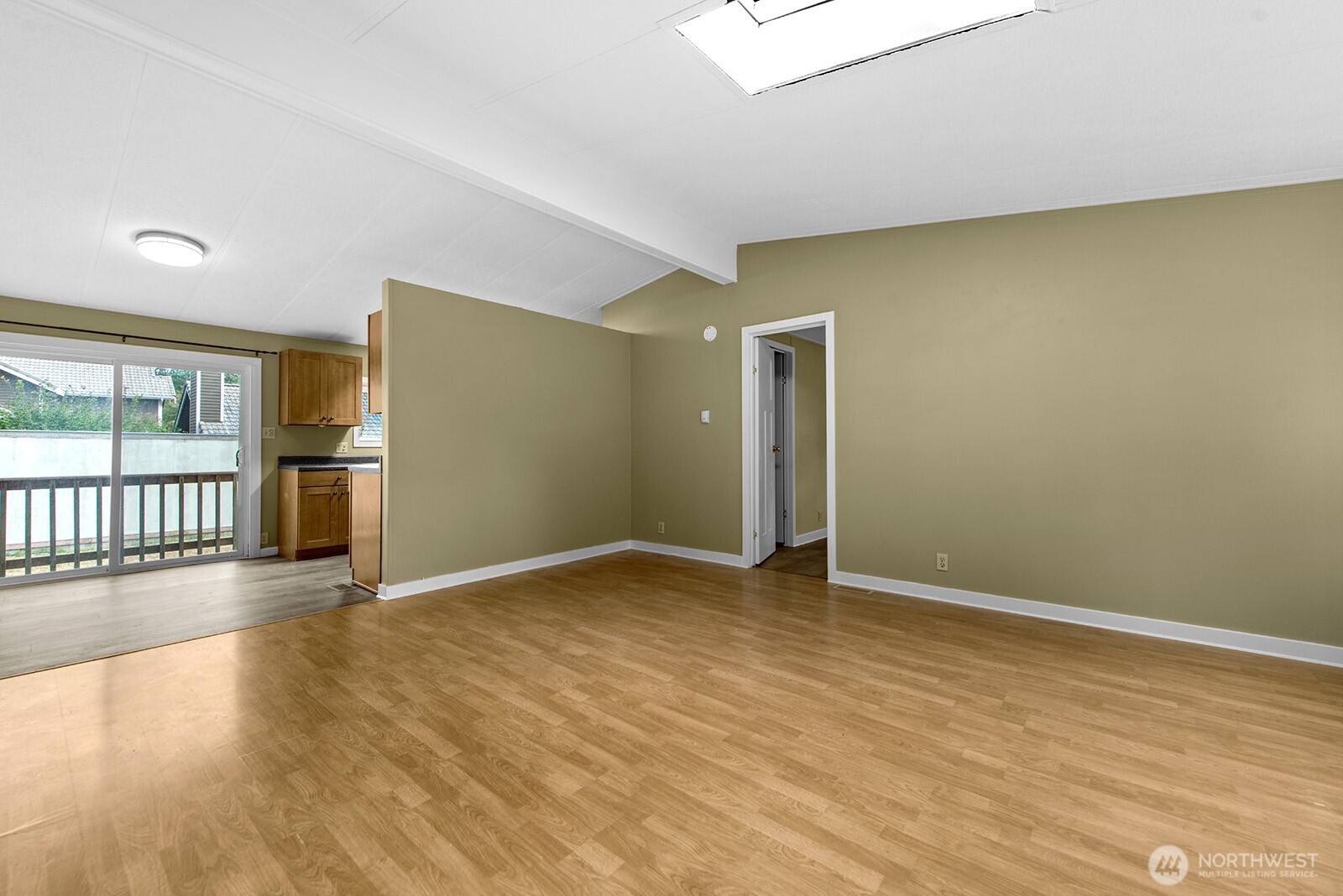 17420 97th Place Property Photo 23