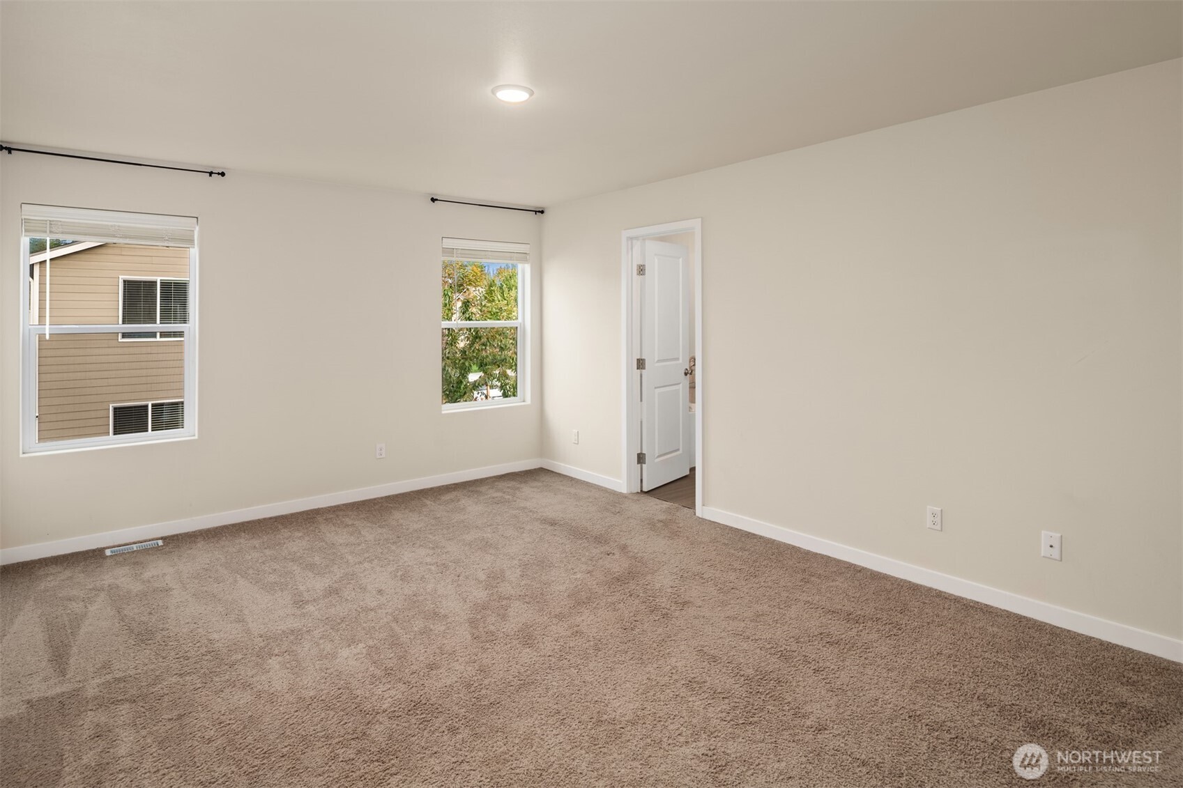 12127 316th Drive Property Photo 16
