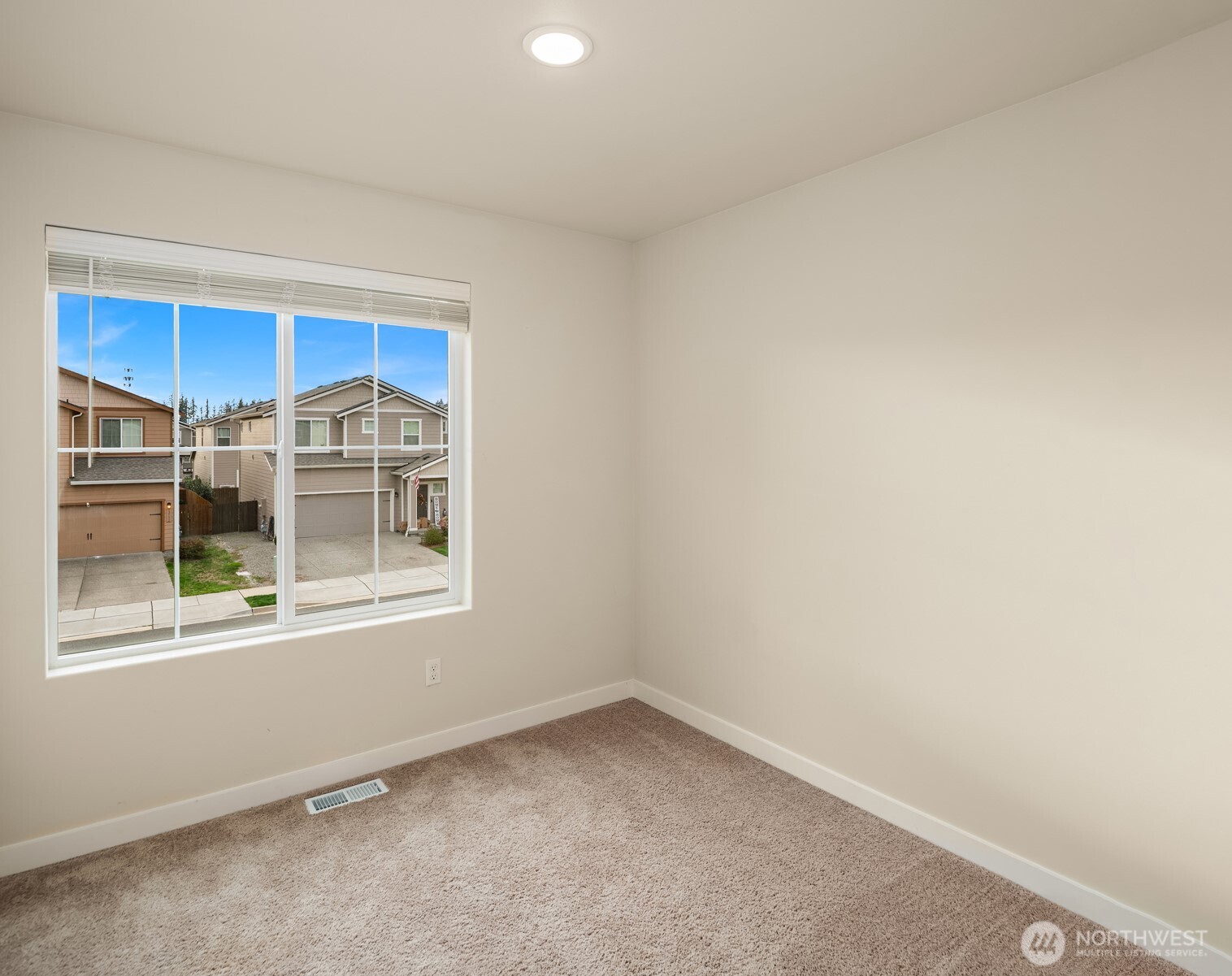 12127 316th Drive Property Photo 20