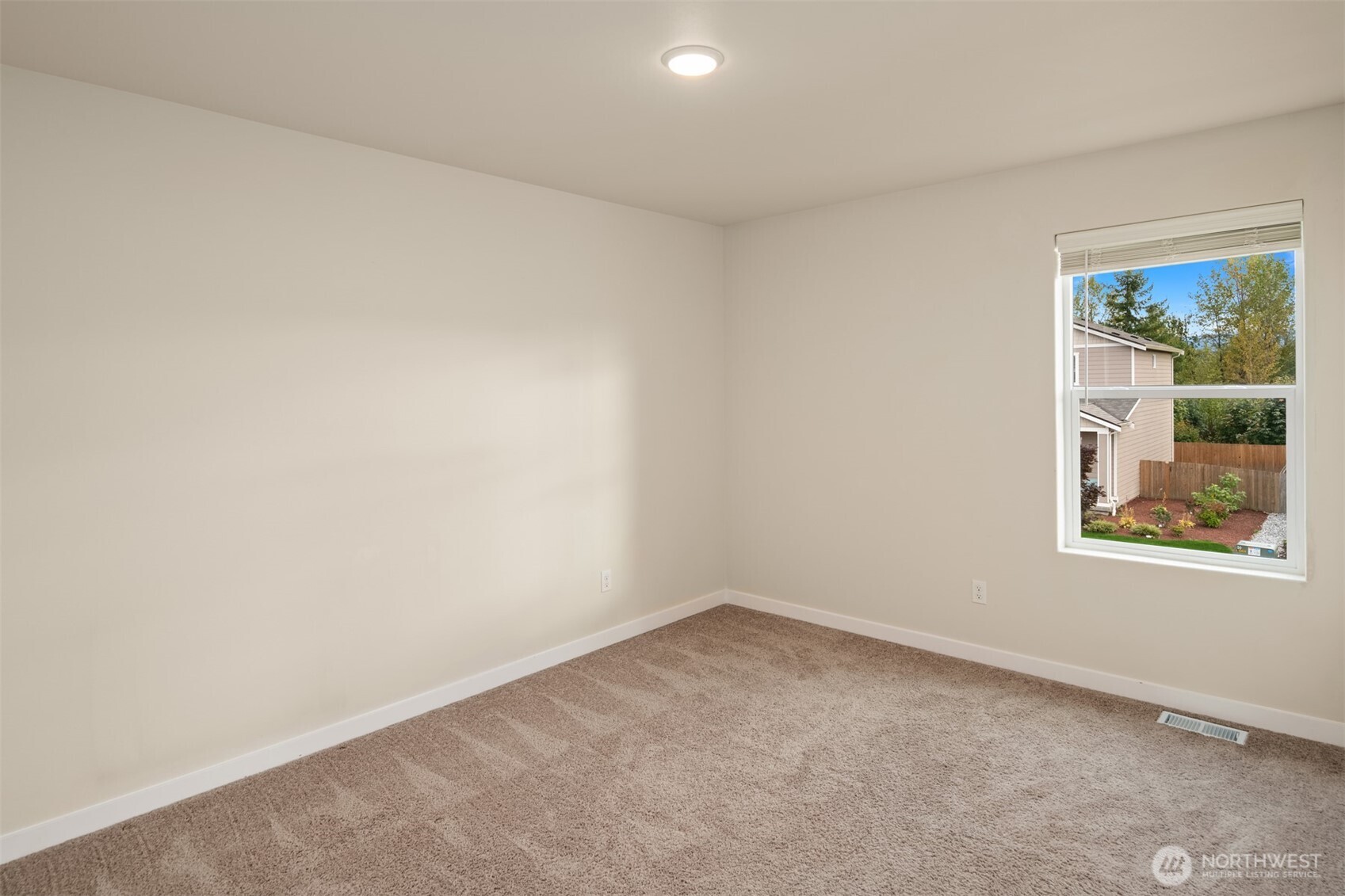12127 316th Drive Property Photo 22