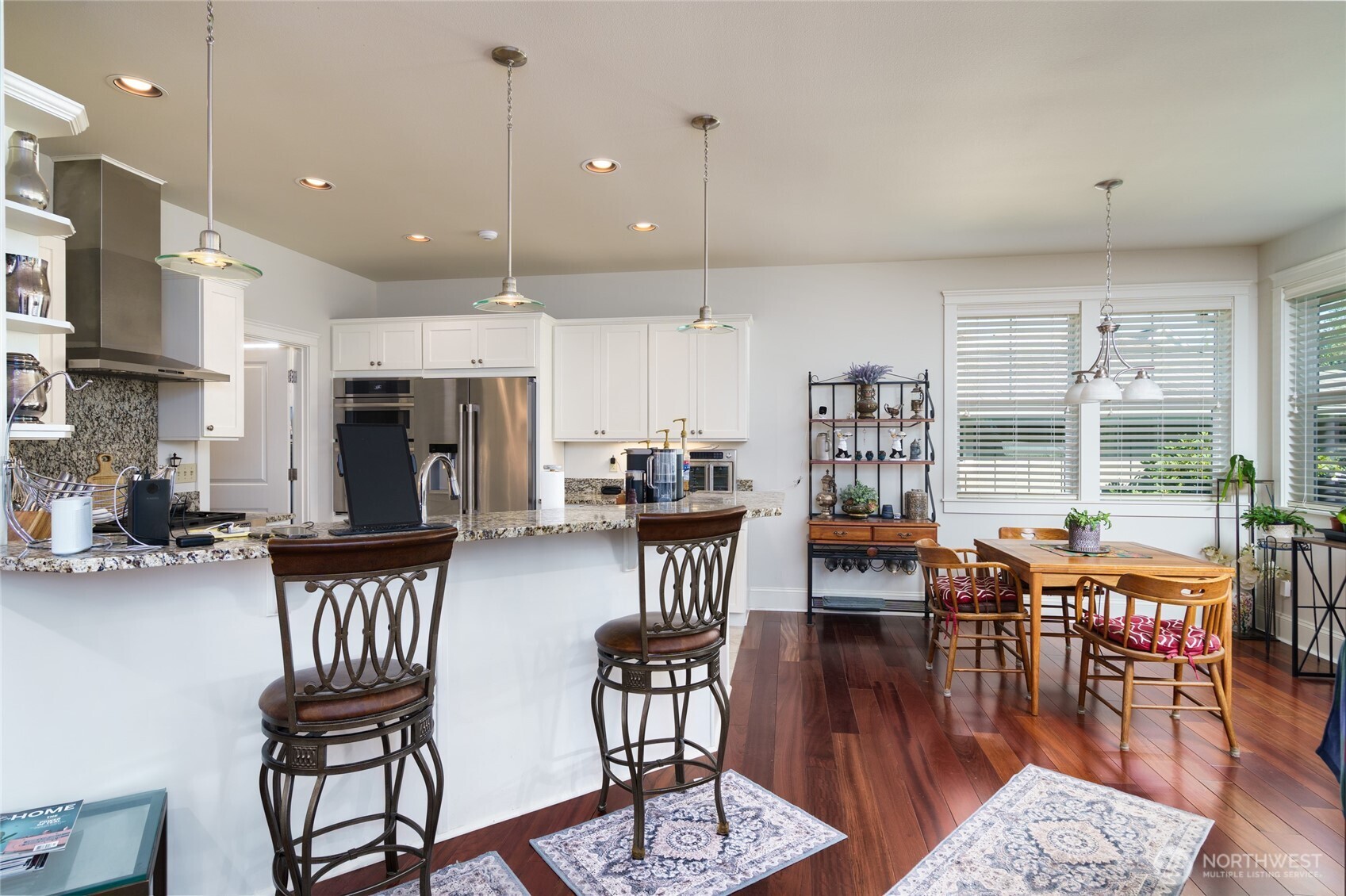 1401 Portalis Court Property Photo 8