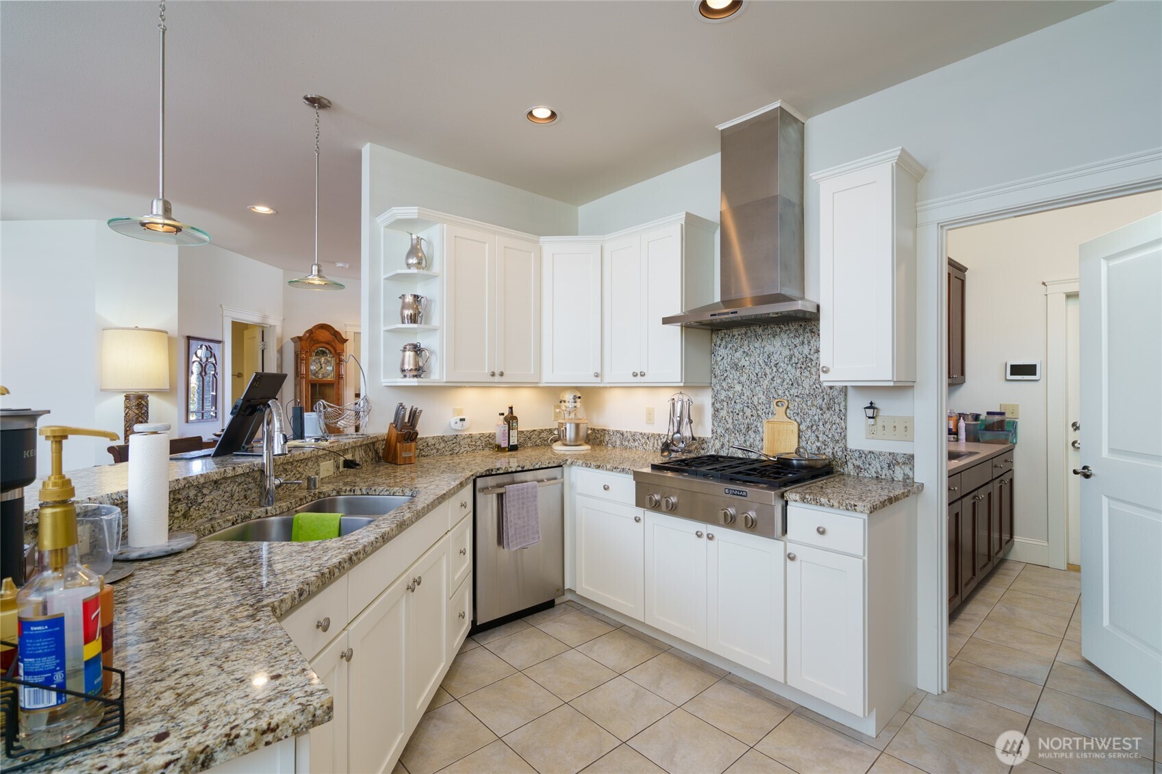 1401 Portalis Court Property Photo 13
