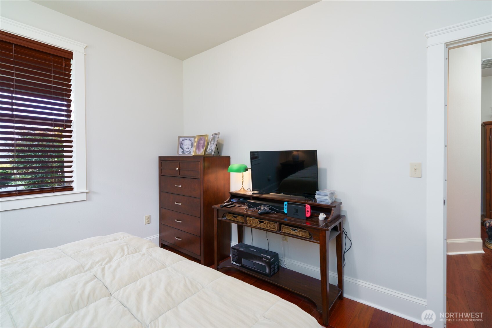 1401 Portalis Court Property Photo 25