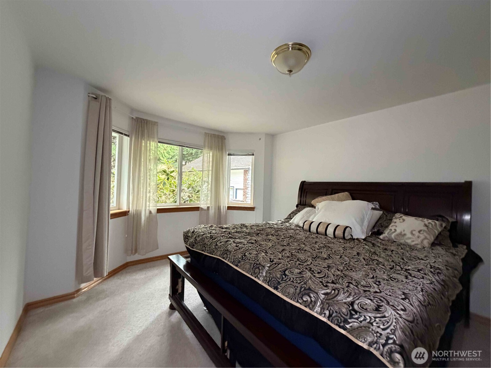 811 Fox Hollow Road Property Photo 17