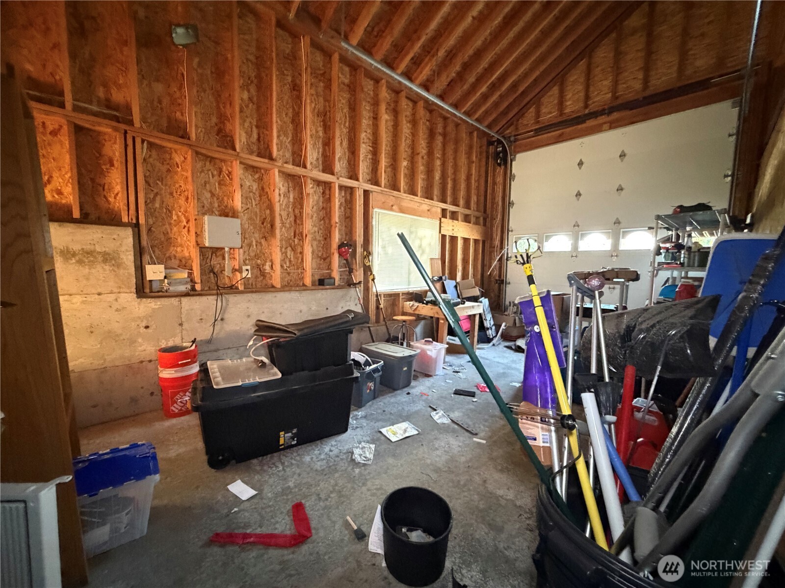811 Fox Hollow Road Property Photo 31