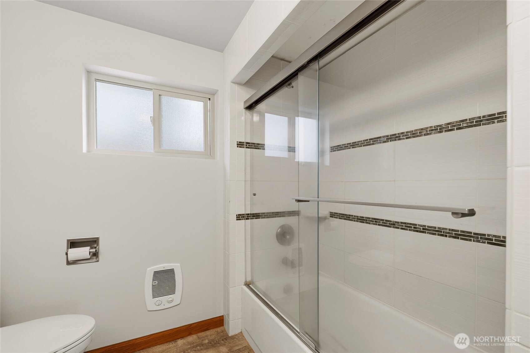 702 E 51st Street Property Photo 14