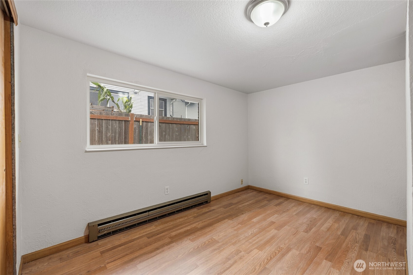 702 E 51st Street Property Photo 18