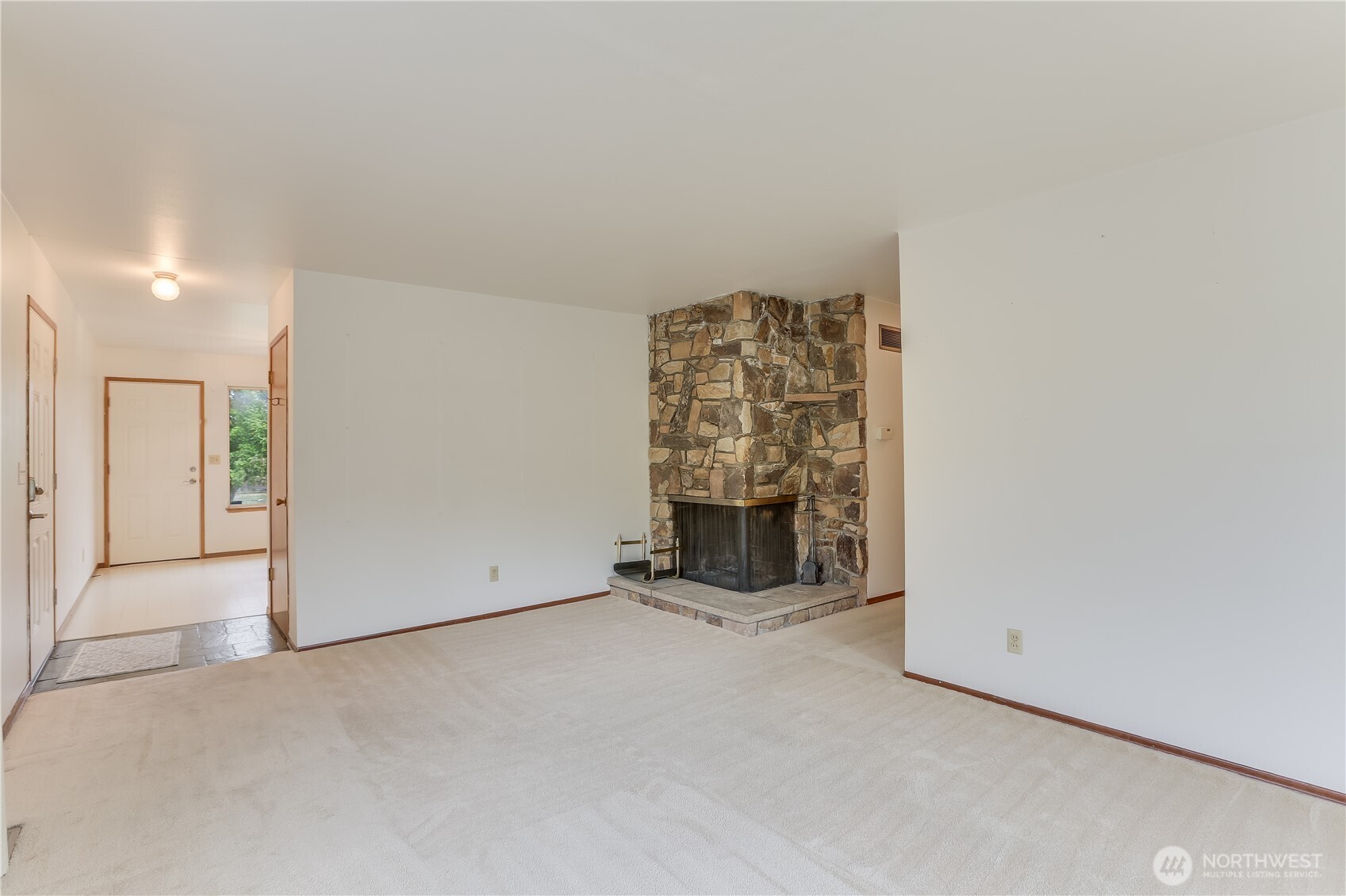 7320 33rd Avenue Property Photo 9