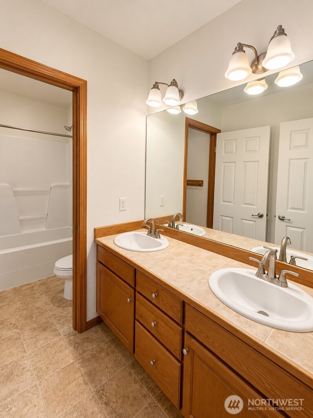4223 144th Street Property Photo 17