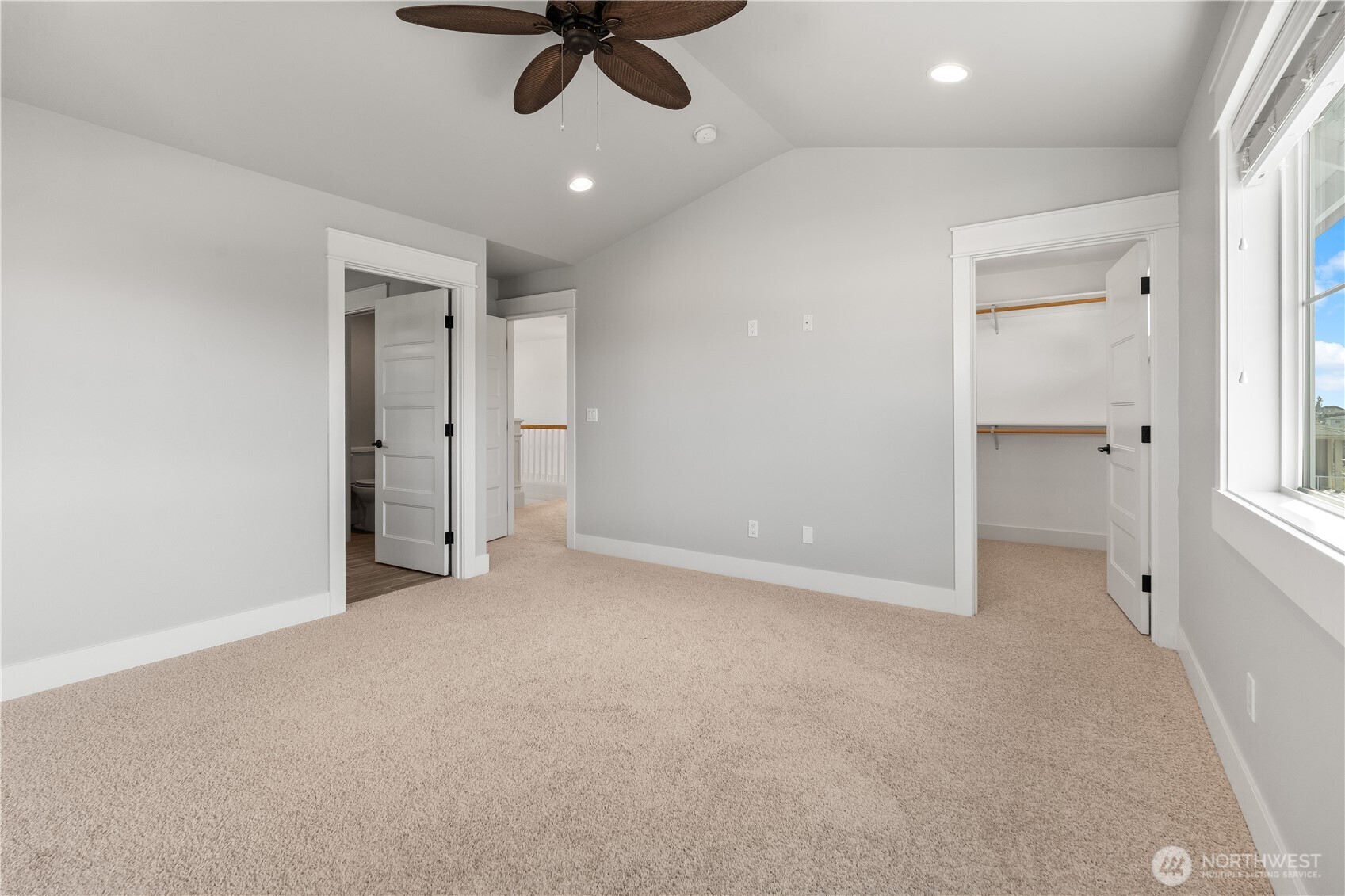 6069 Rossie Lane Property Photo 25