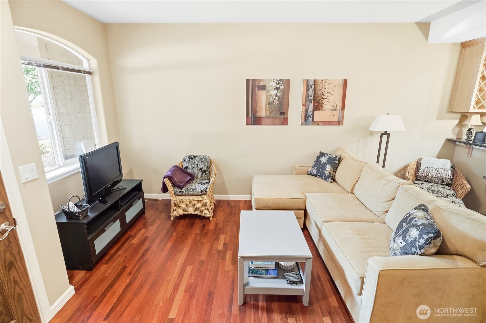 21 Eagan Street Property Photo 5