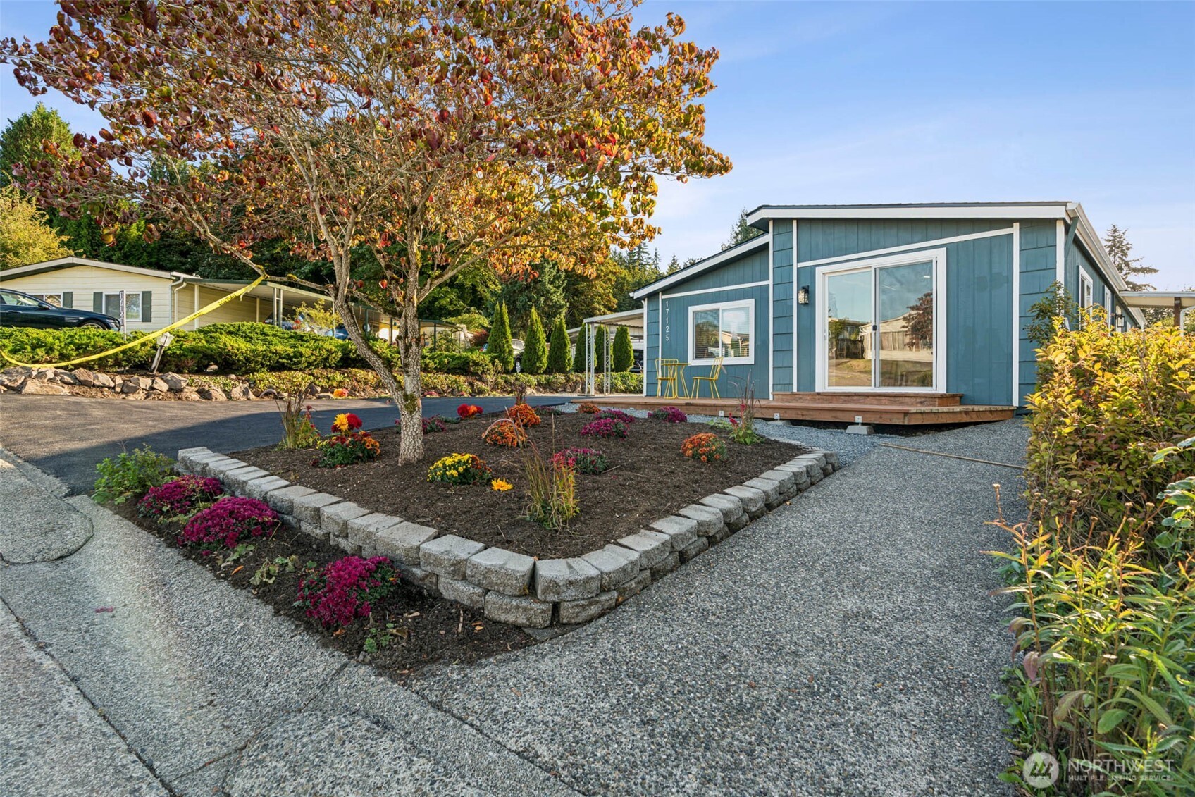 17125 Woodcrest Drive Property Photo 3